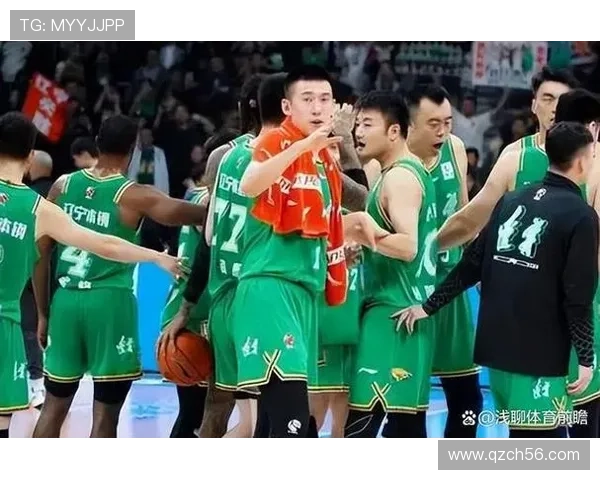 武汉羽毛球队以98分领跑精英赛积分榜展现强劲实力 武汉羽毛球队以98分领跑精英赛积分榜展现强劲实力