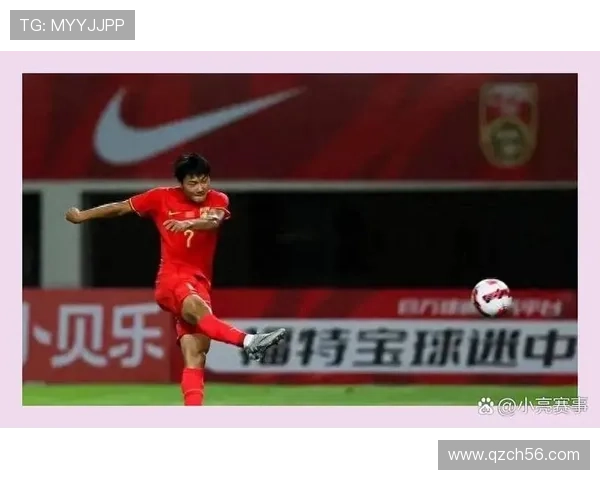 我们班的足球明星与他的成长故事以及对团队的影响与贡献 我们班的足球明星与他的成长故事以及对团队的影响与贡献