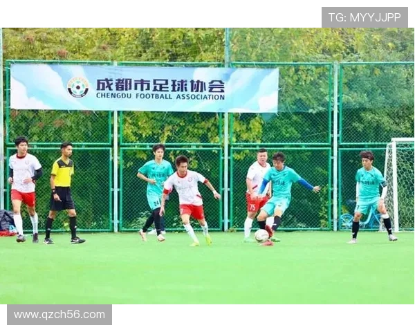 成都足球队进攻战术全解析揭秘球队如何在赛场上取得胜利